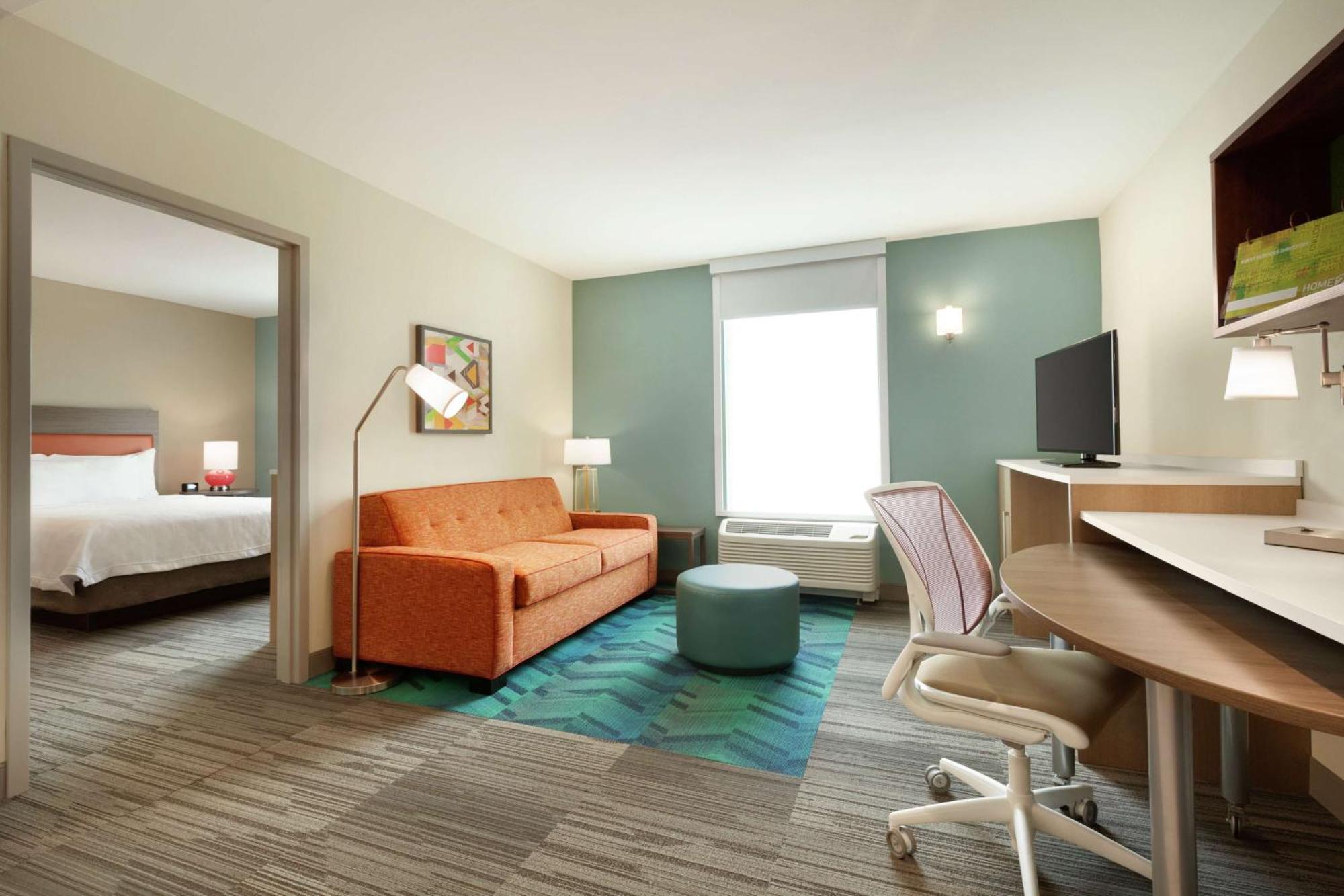 Home2 By Hilton Sarasota Bradenton Airport Hotel