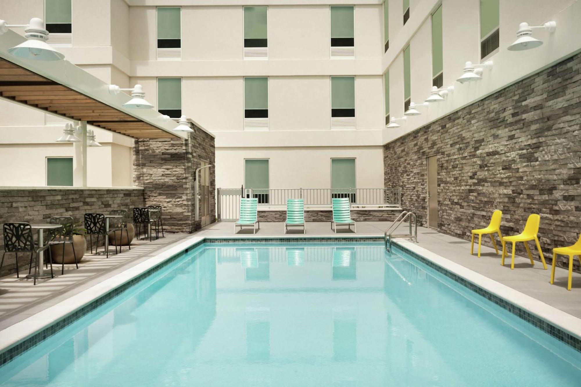 Home2 By Hilton Sarasota Bradenton Airport 3* South Bradenton